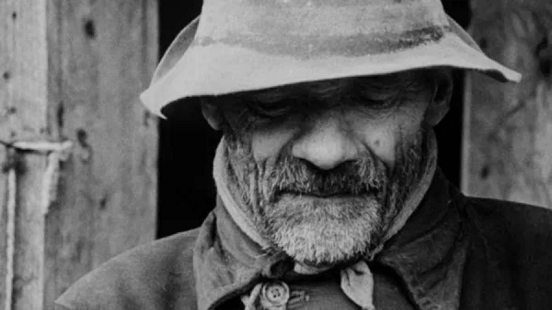 Pictures of the Old World