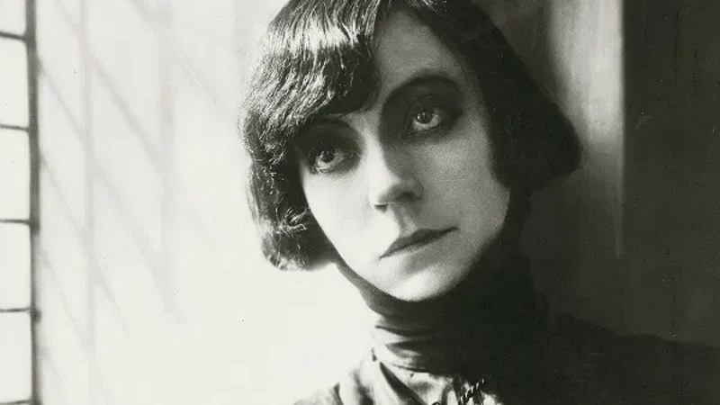 Play On! Shakespeare in Silent Film