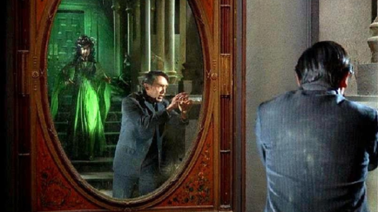 The Gorgon (1964) Hammer’s Terence Fisher tackles Greek Mythology (Review)