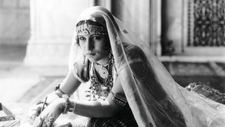 Shiraz: A Romance of India (1928) Indian Silent Film whose strengths lie in its romantic story (Review)