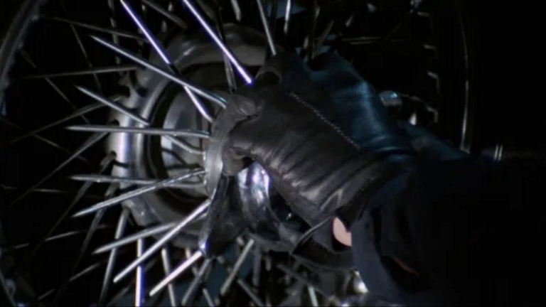 Double Face: A Crime Drama in Giallo Clothing (Review)