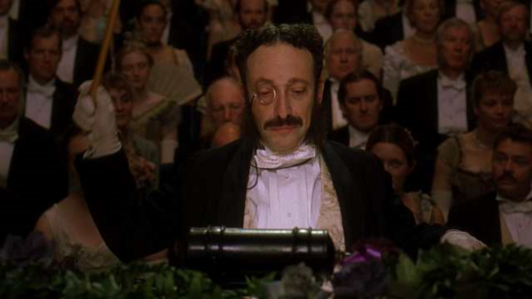 Topsy-Turvy (1999) Mike Leigh’s chaotic ode to the theatre (Review)