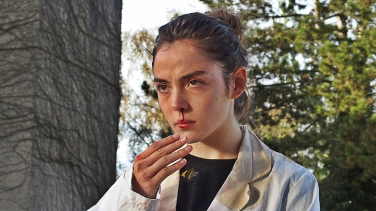 Raw (2016) Raw in subtext & execution in all the right ways (Review)