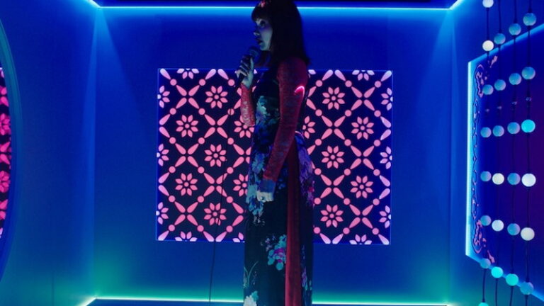 Expired (2022) Dreamy, neon-drenched noir both achingly beautiful and haunting (VOD Review)