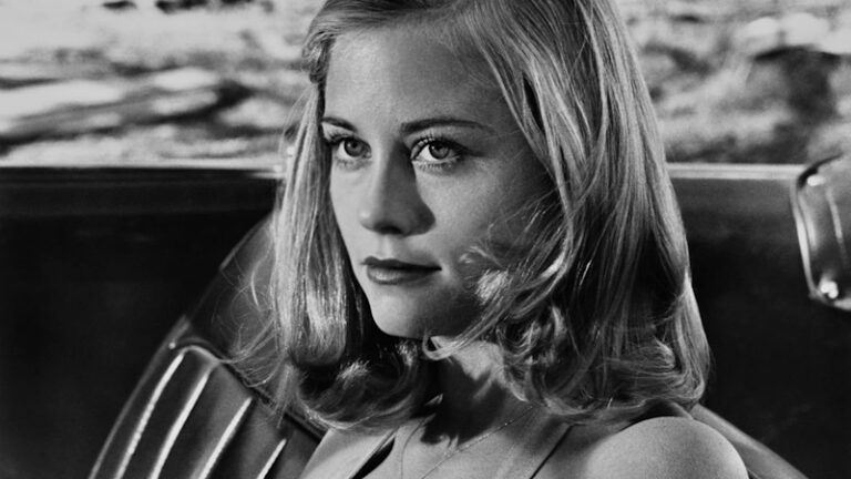 The Last Picture Show (1971) – A saddening portrait of lonely people lacking direction [Review]