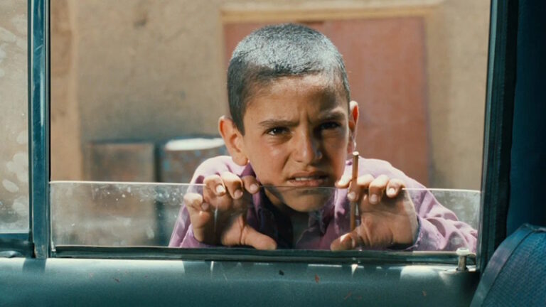 The Wind Will Carry Us (1999): Kiarostami in the country