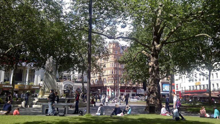 Frightfest 2025 Day 1 (Getting There, Appofeniacs, What She Doesn’t Know, Transcending Dimensions & In a Cold Vein)